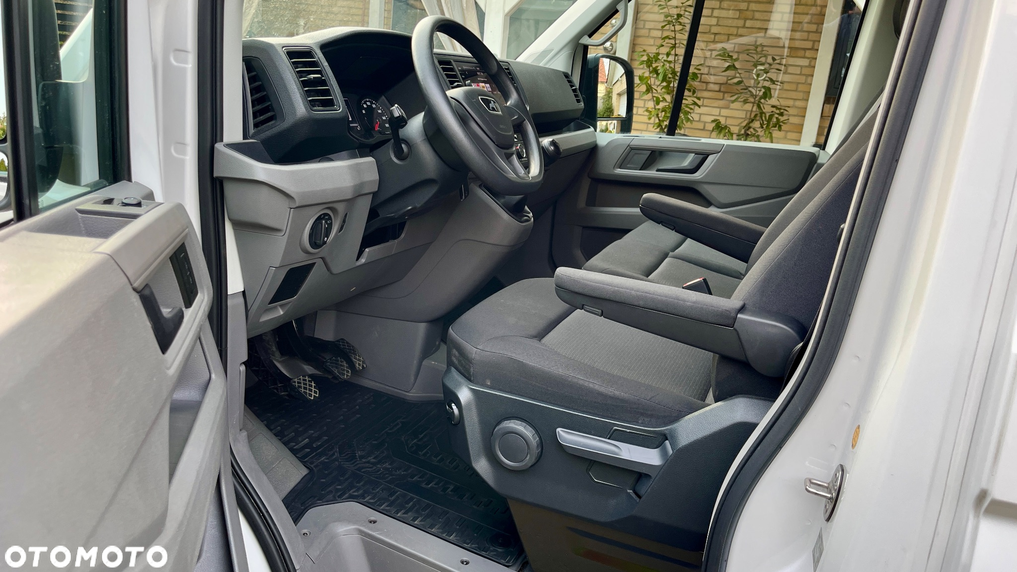 Volkswagen Crafter L4H3 izoterma chłodnia + grzanie - 22