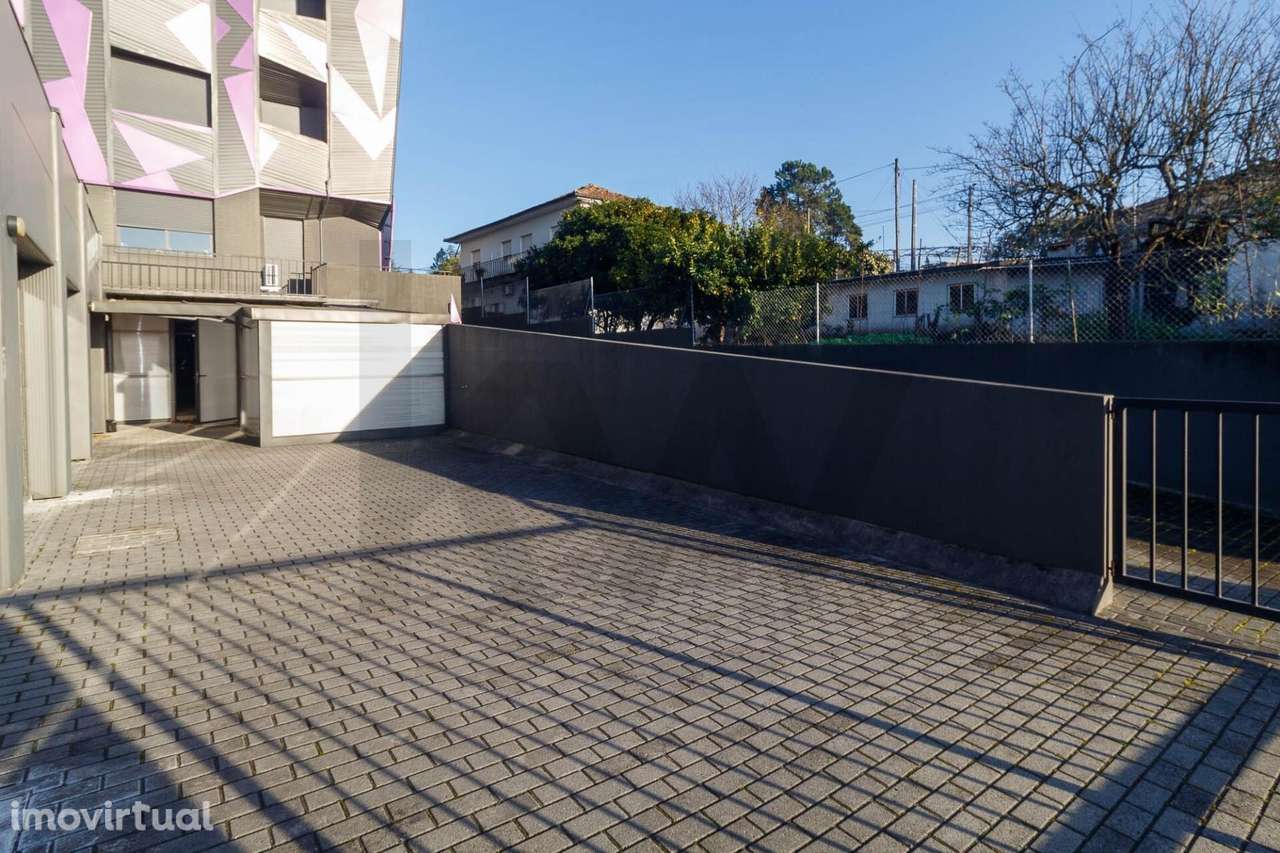 Moradia T3 Térrea de Luxo - Nova a Estrear no Coração de Freamunde! - Grande imagem: 2/32