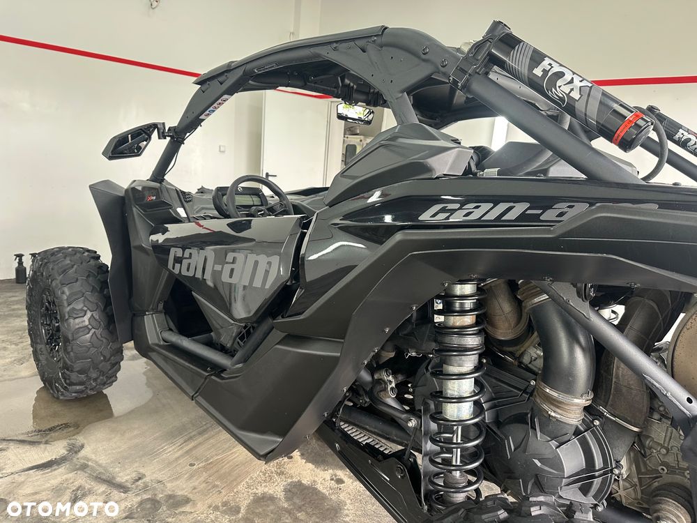 Can-Am Maverick - 31