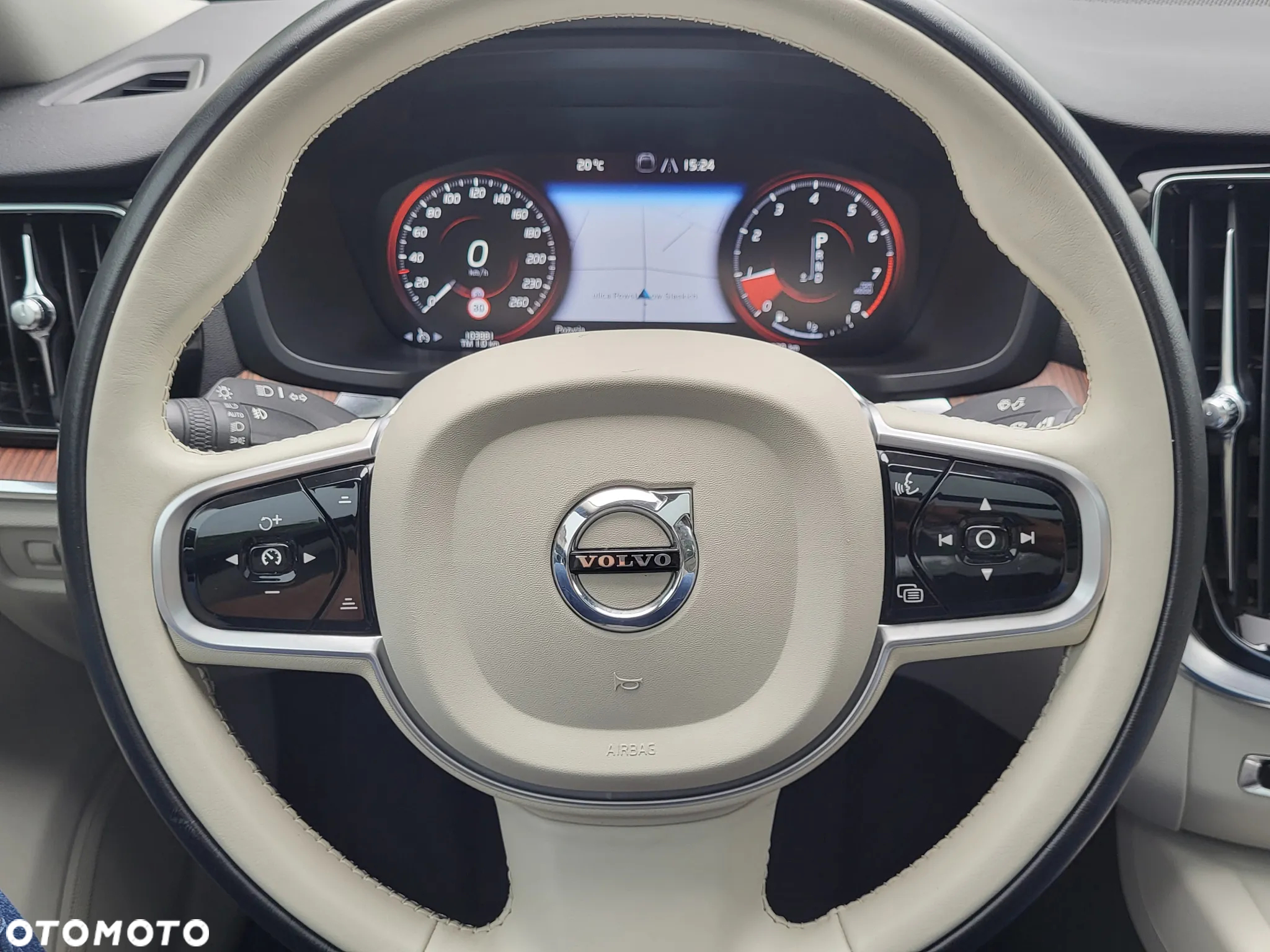 Volvo S60 T6 AWD Momentum Pro - 18