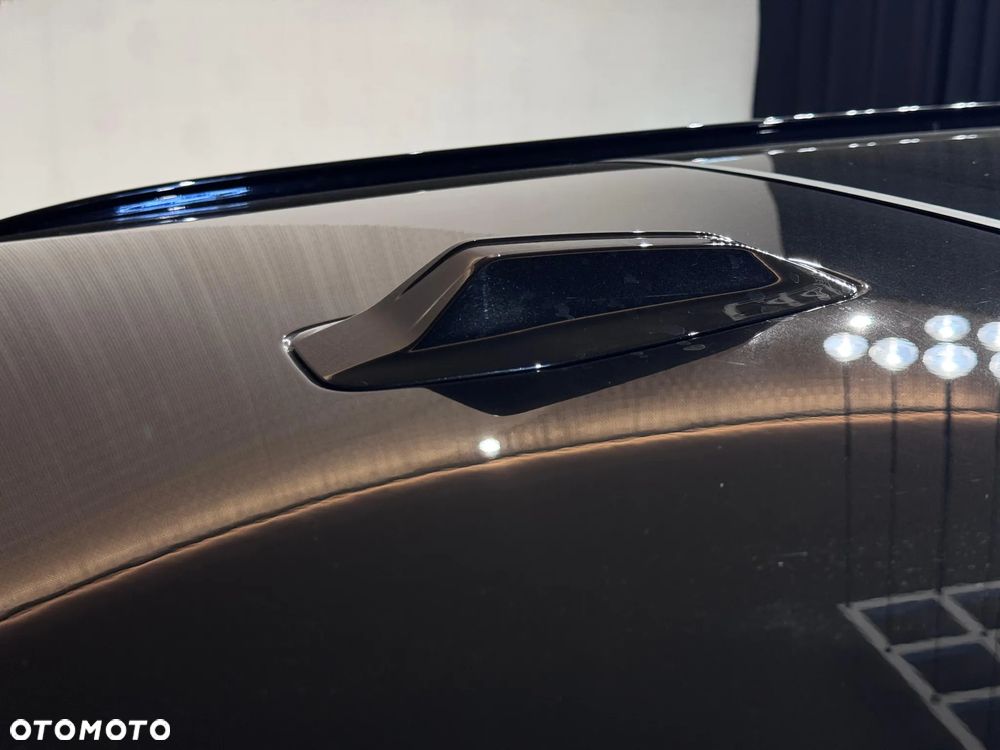 BMW Seria 5 520d xDrive mHEV M Sport - 10