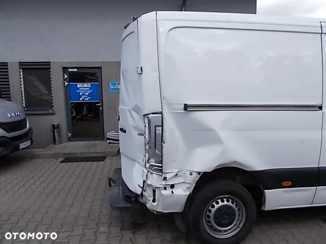Mercedes-Benz SPRINTER 315 - 10
