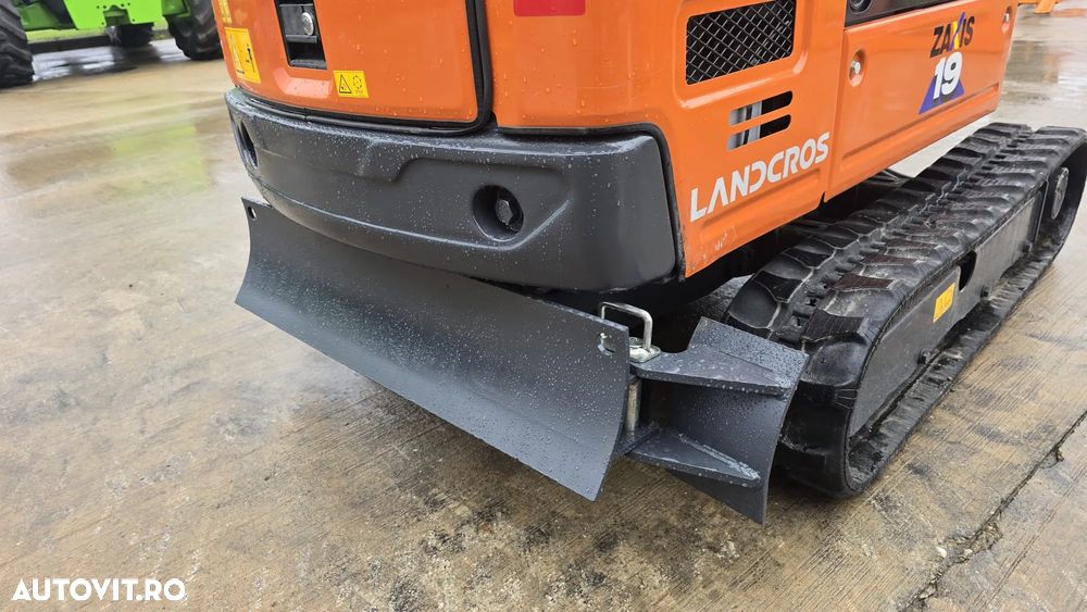 Hitachi ZX19-6, 2tone, 2026, EX DEMO 158h, LAMA, cupla rapida+cupa ingusta+cupa lata+cupa taluz, inst picon, latime 0,8m, latime cu senile extinse 1,2m, ad sapare 2,8m, ridica 1t, produs in JAPONIA, posibilitate leasing 4 ani-PROMOTIE 23900 EUR+Tva - 23