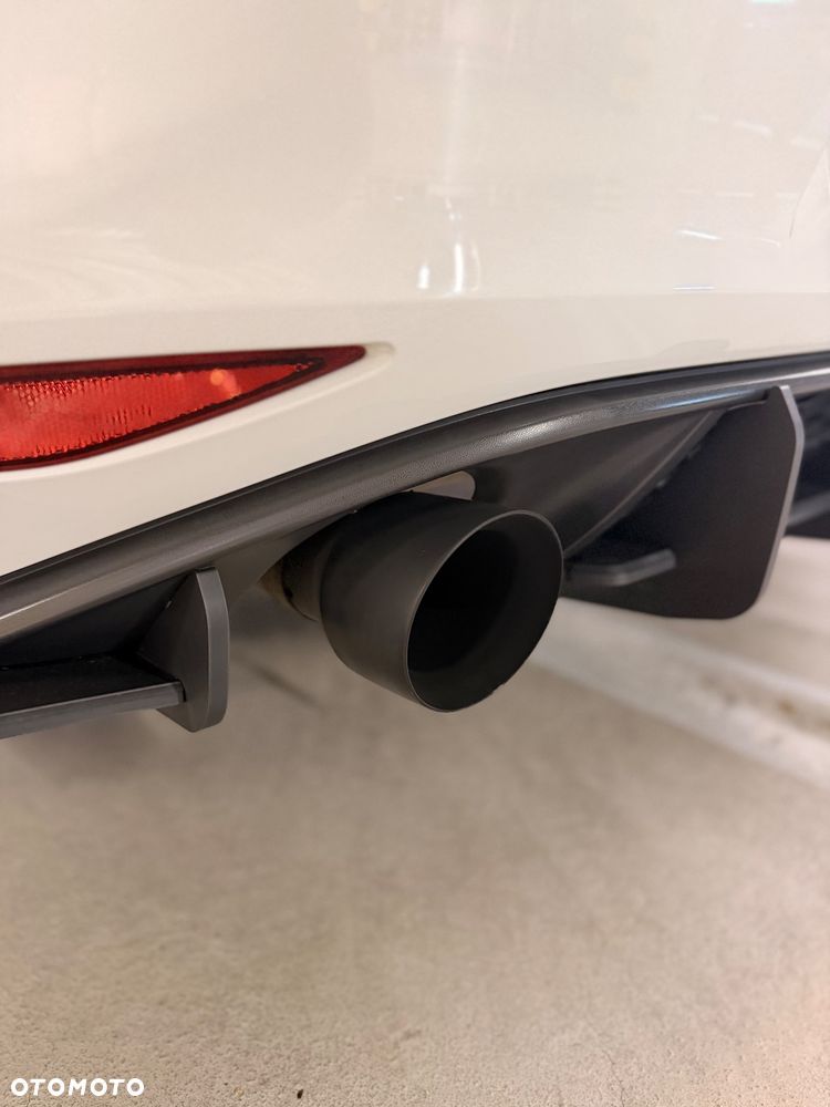 Volkswagen Golf 2.0 TSI GTI DSG - 25