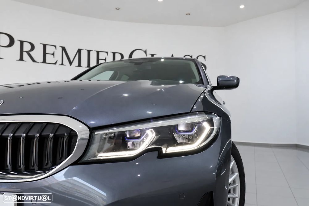 BMW 330 e Auto - 10