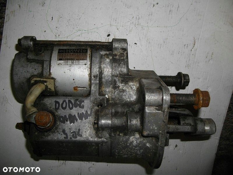 Rozrusznik Dodge Caravan 3.0  4686104 - 2