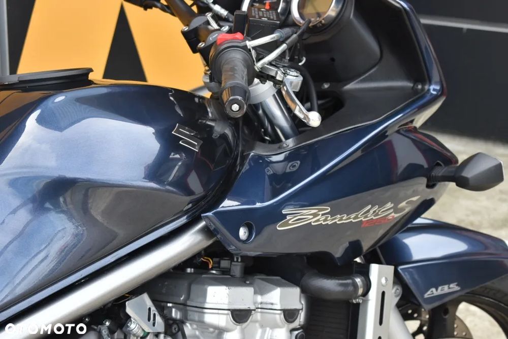 Suzuki Bandit - 35