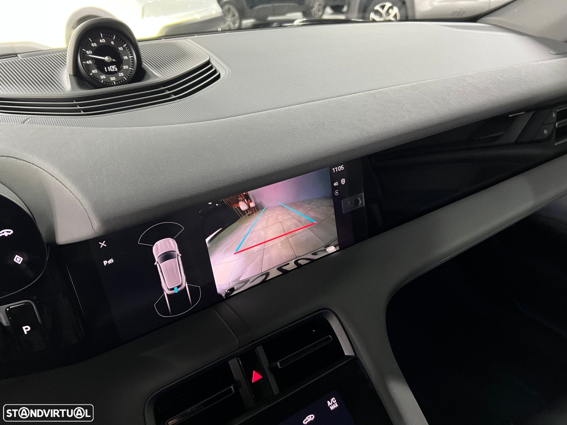 Porsche Taycan Sport Turismo - 28