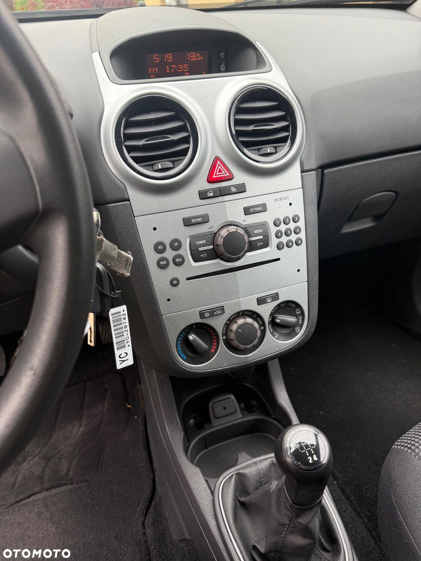 Opel Corsa 1.0 12V Edition / Active - 11