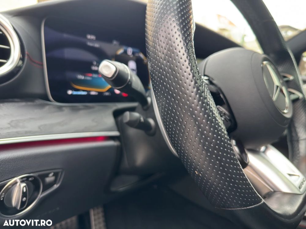 Mercedes-Benz E AMG 53 MHEV 4MATIC Aut. - 31