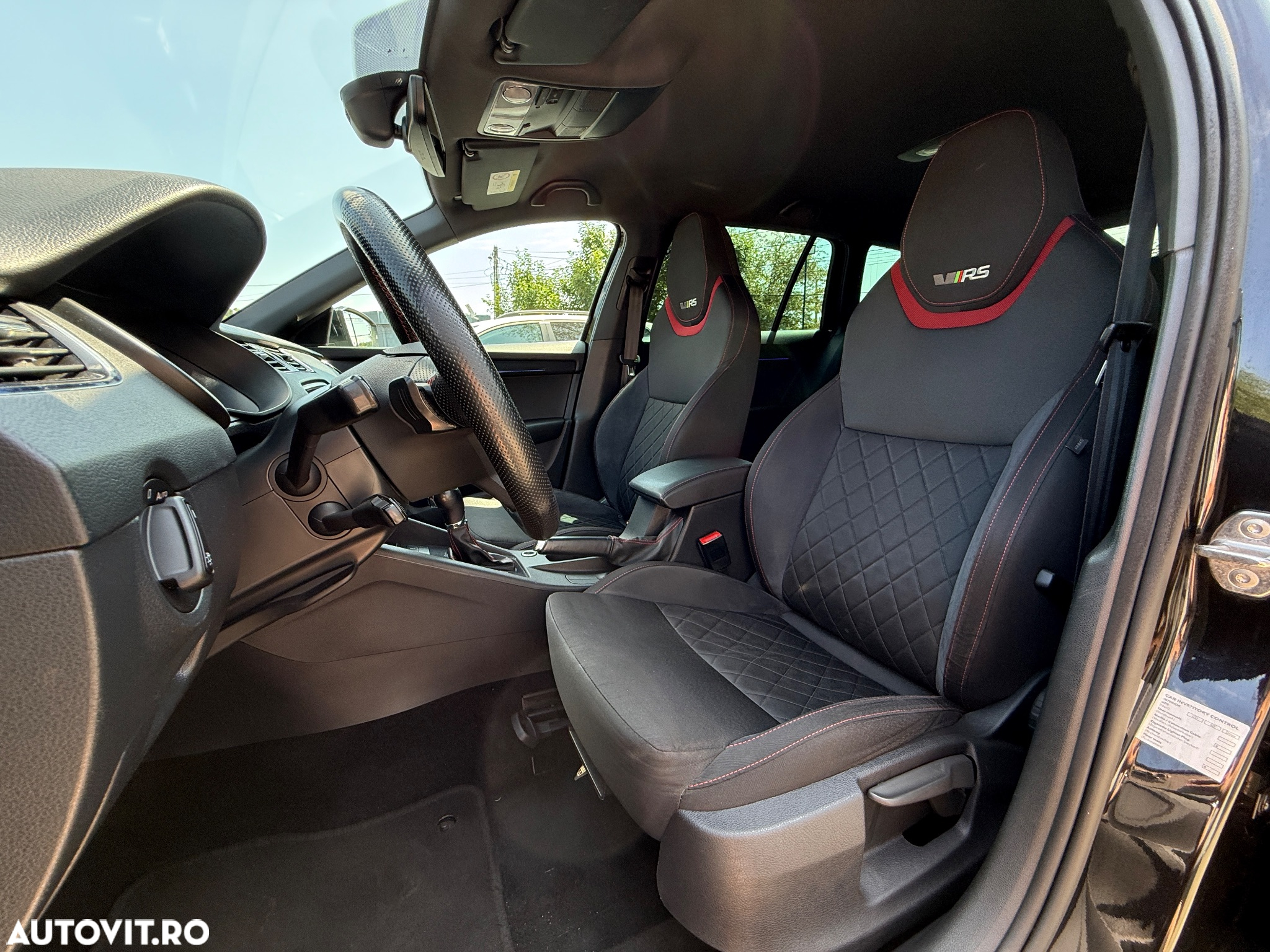 Skoda Octavia Combi Diesel 2.0 TDI DSG RS - 6