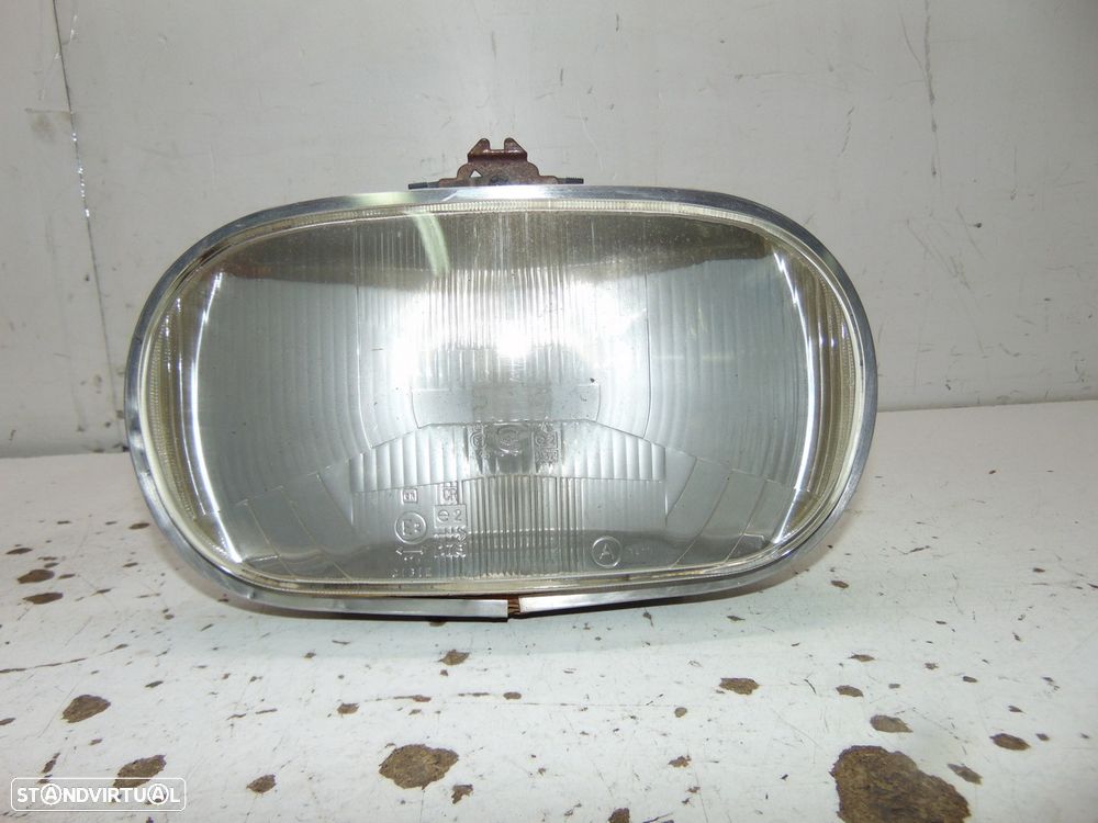 Peugeot 204 farol - 1