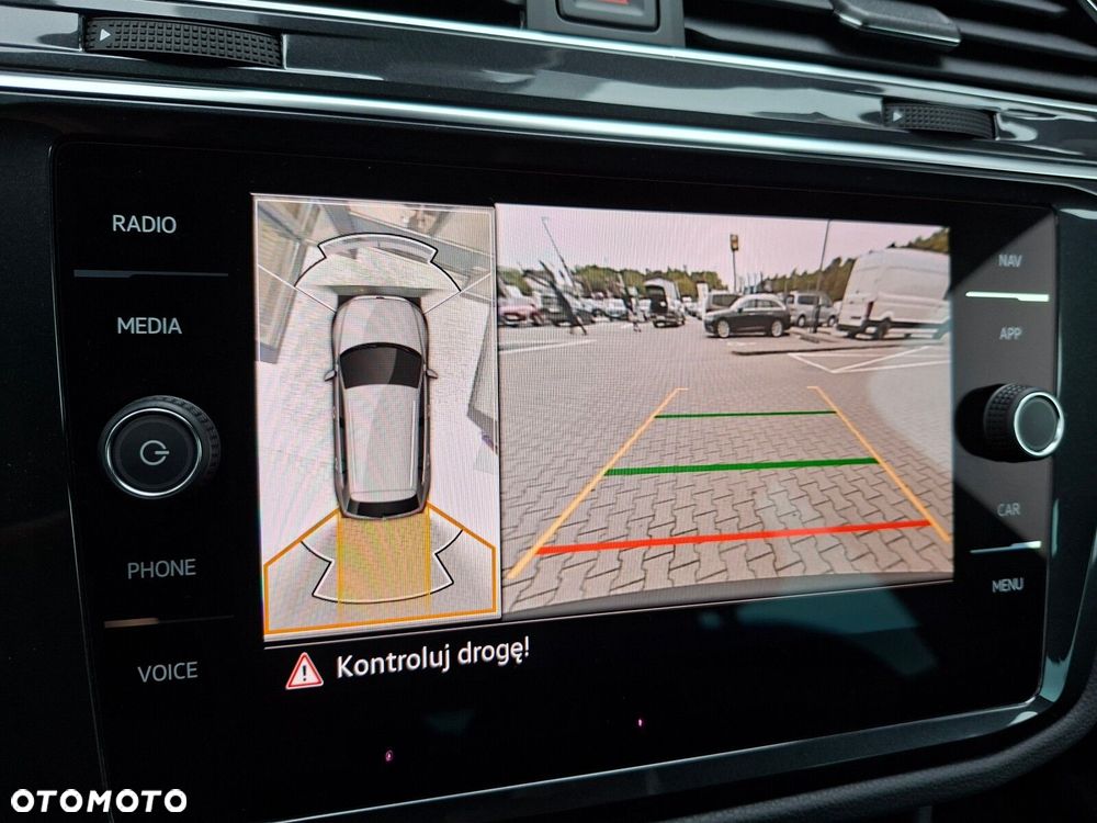 Volkswagen Tiguan - 23