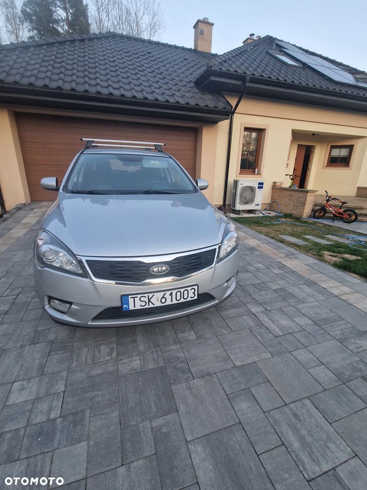 Kia Ceed 1.6 Crdi M - 2