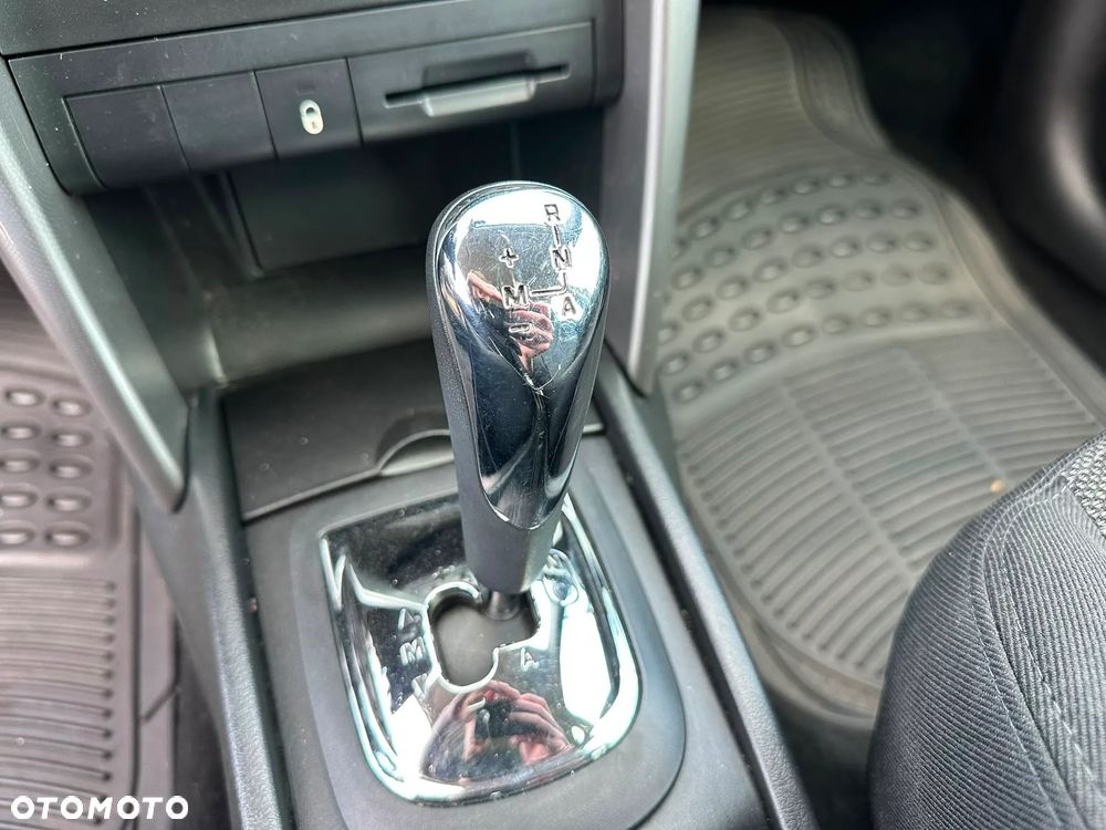 Peugeot 207 - 21