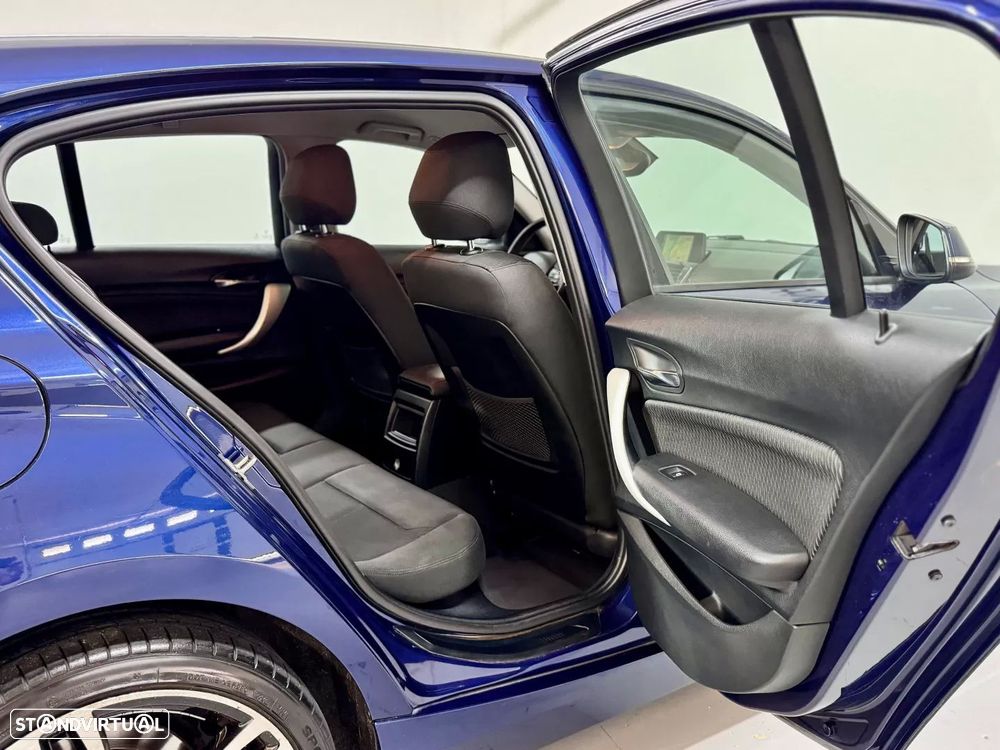 BMW 116 d Line Sport - 41
