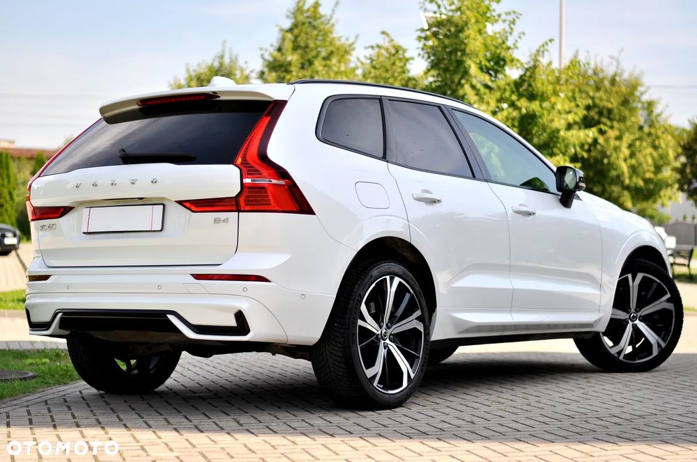 Volvo XC 60 B4 D Ultimate Dark - 9