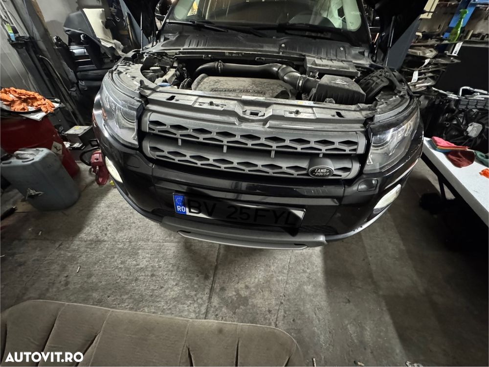 Dezmembram land rover range rover evoque 2.2 diesel cutie automata 174.000 km - 9