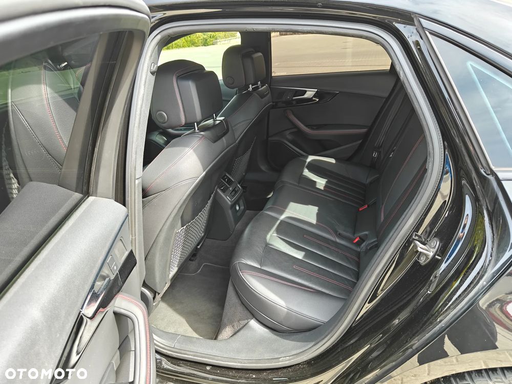 Audi A4 Limousine 2.0 TFSI quattro S tronic design - 24