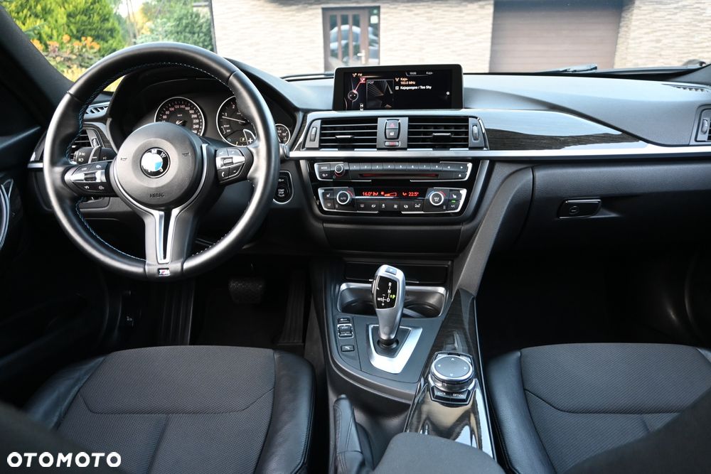 BMW Seria 3 320d Sport-Aut Luxury Line - 19