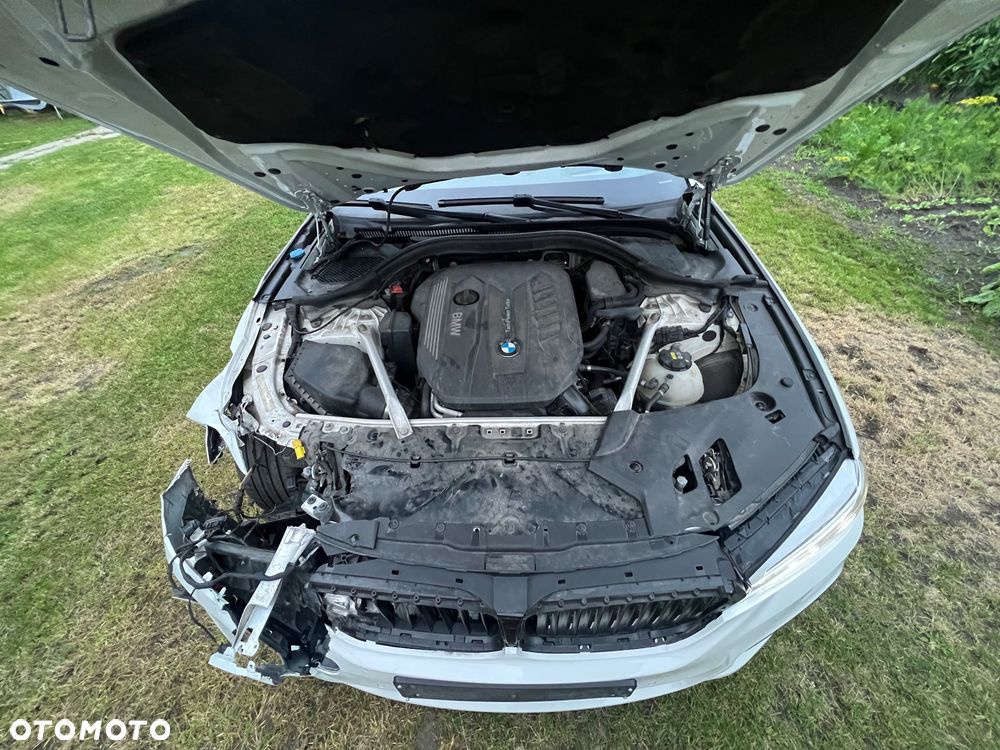BMW Seria 5 530d xDrive M Sport sport - 25