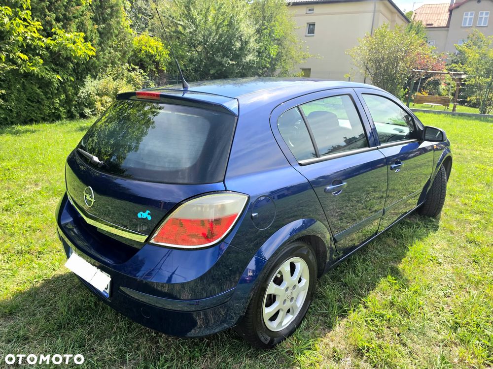 Opel Astra 1.4 Enjoy - 4