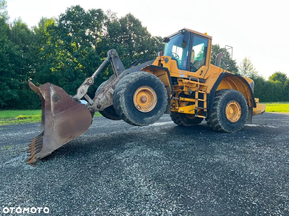 Volvo L180F - 4