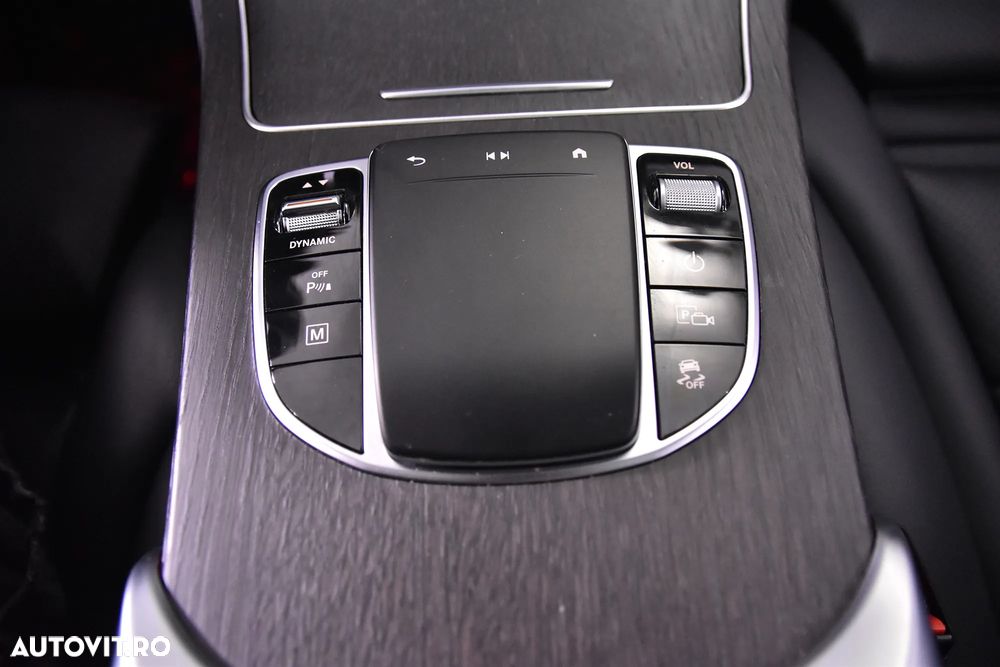 Mercedes-Benz GLC 300 de 4Matic 9G-TRONIC AMG Line Plus - 16