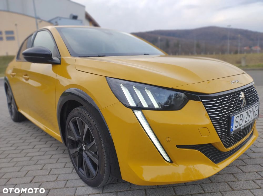 Peugeot 208 PureTech 100 EAT8 GT Pack - 3