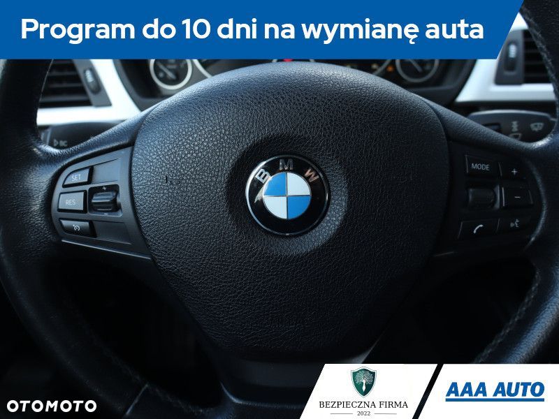 BMW Seria 3 - 20
