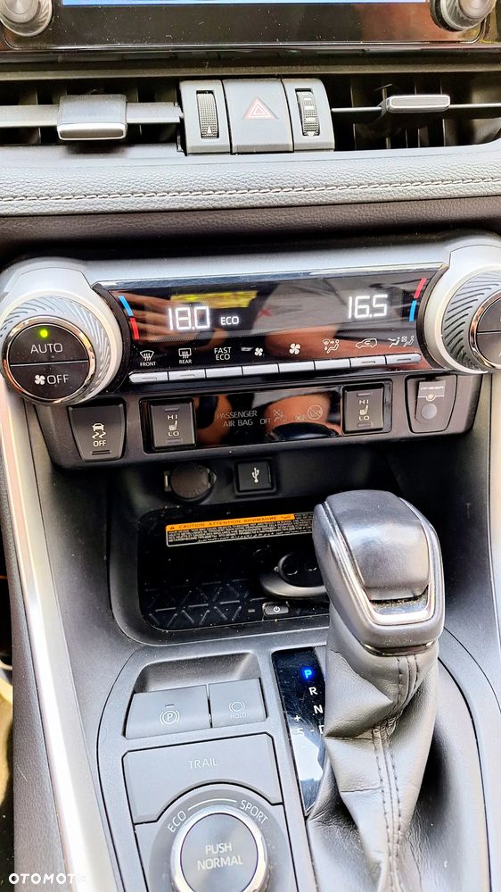 Toyota RAV4 2.5 Hybrid Comfort 4x2 - 4