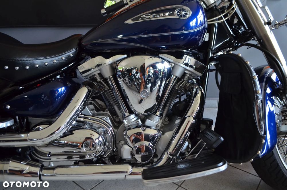 Yamaha Road Star - 8