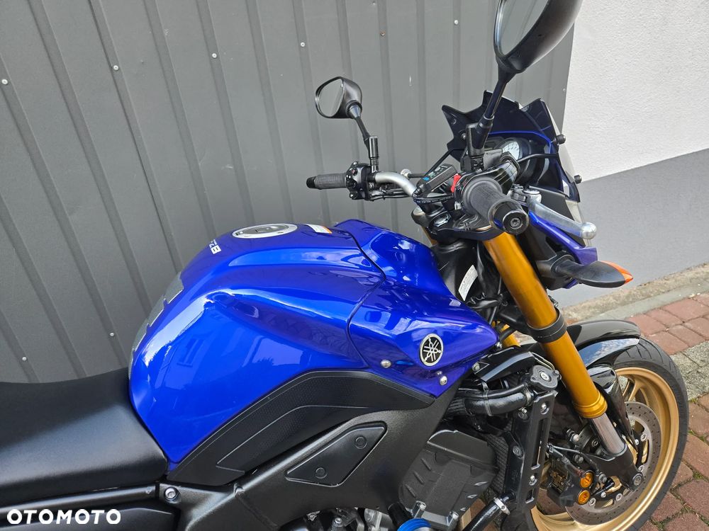 Yamaha FZ8 - 25