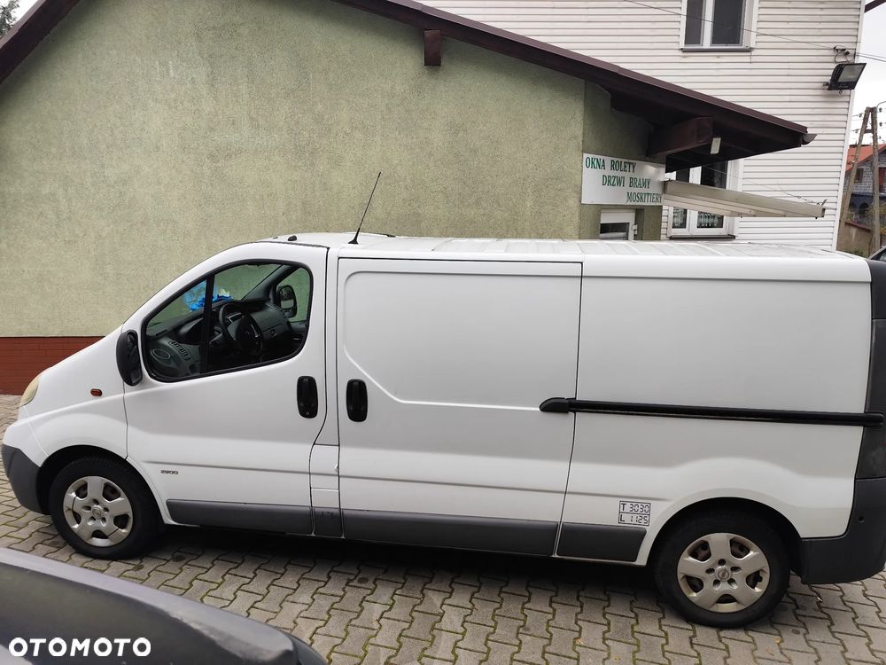 Opel VIVARO - 25
