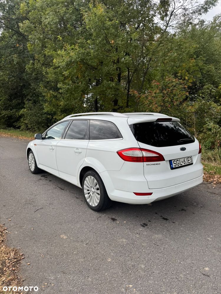 Ford Mondeo - 8