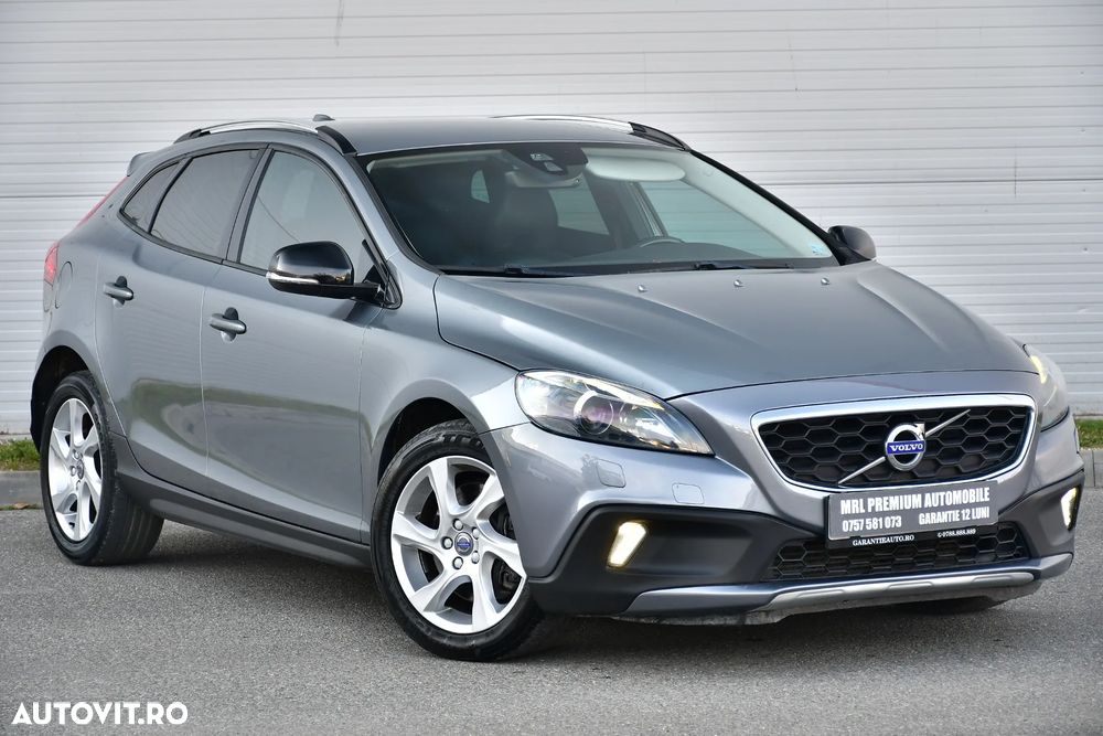 Volvo V40 D3 Geartronic Summum - 3