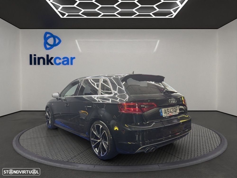 Audi A3 Sportback 2.0 TDI S-line S tronic - 3