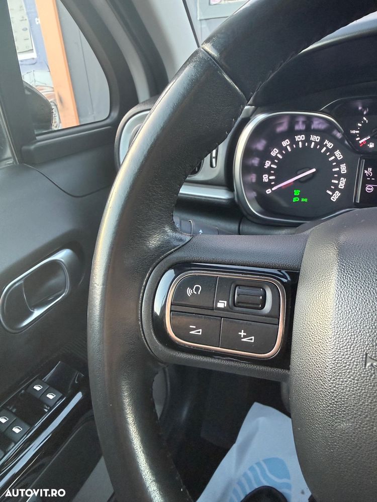 Citroën C3 Pure Tech 110 S&S EAT6 SHINE - 30