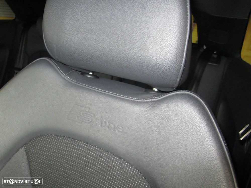 Audi A1 1.4 TFSI S tronic sport - 12