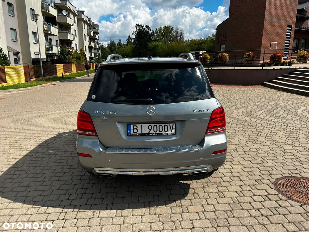 Mercedes-Benz GLK 250 CDI DPF 4Matic BlueEFFICIENCY 7G-TRONIC SPORT EDITION - 7