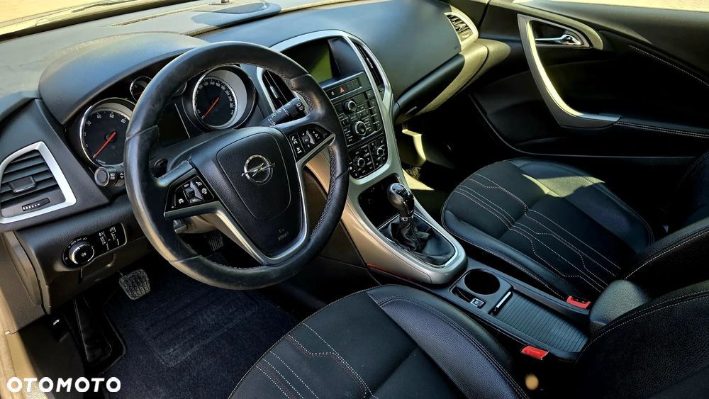 Opel Astra 1.4 Turbo ecoFLEX Start/Stop Innovation - 9
