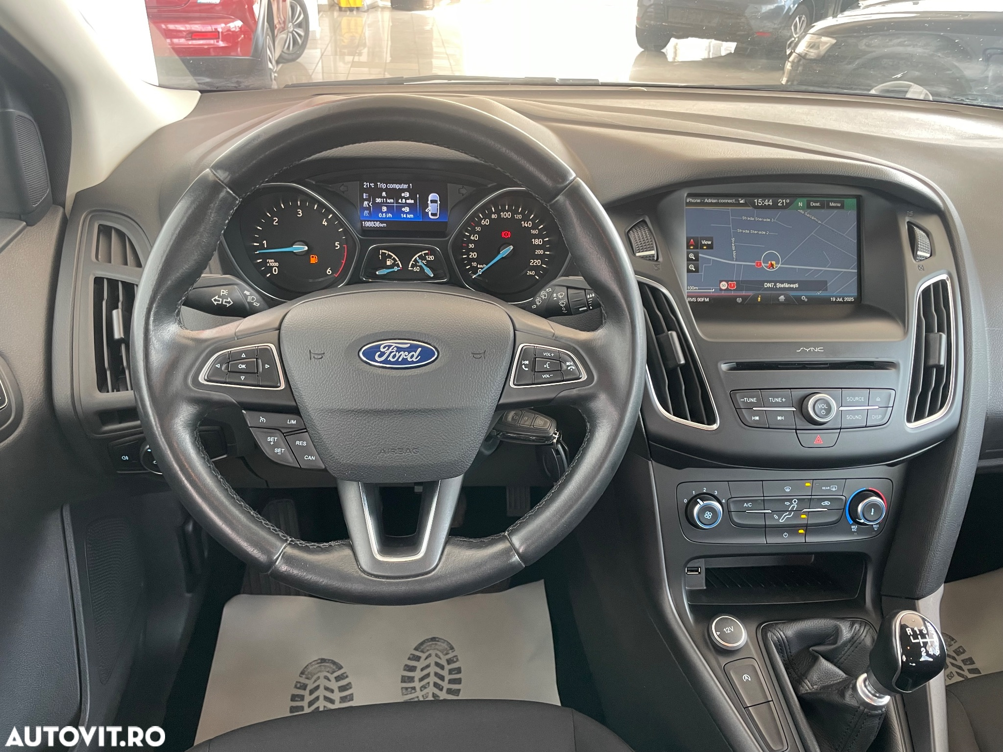Ford Focus 1.5 TDCi DPF Start-Stopp-System COOL&CONNECT - 12