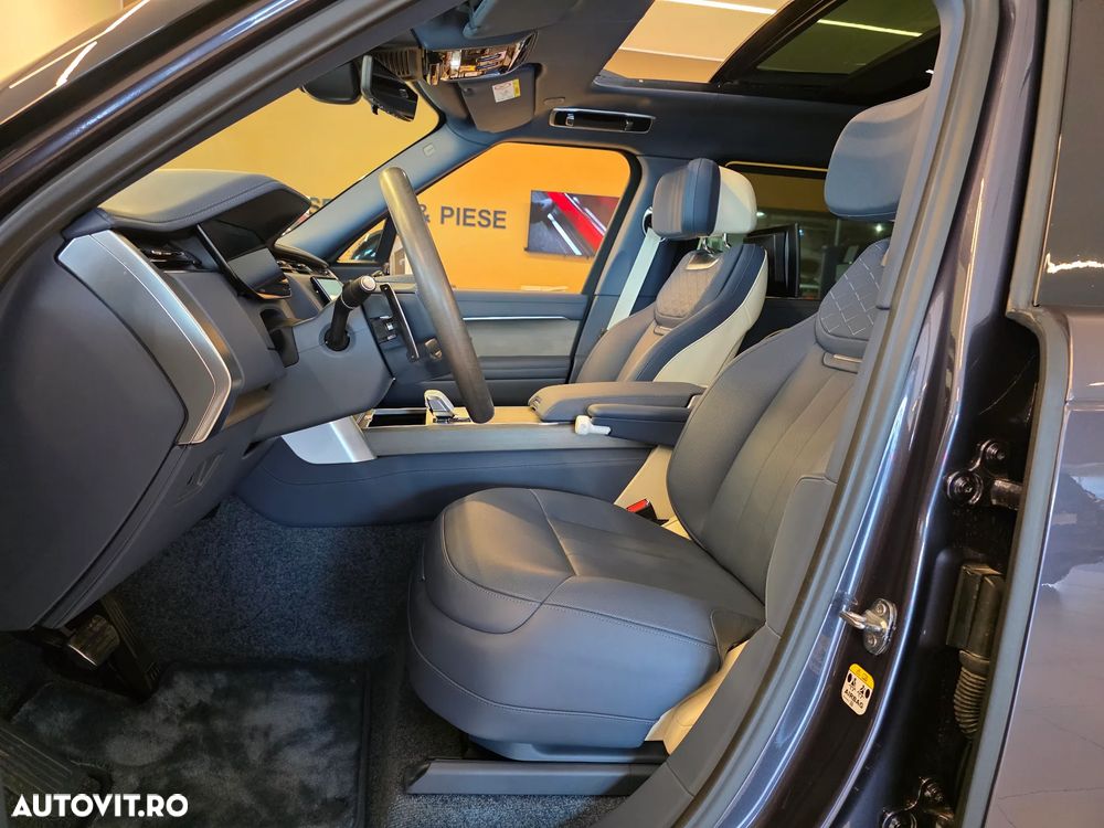 Land Rover Range Rover 4.4 V8 P615 LWB MHEV SV - 12