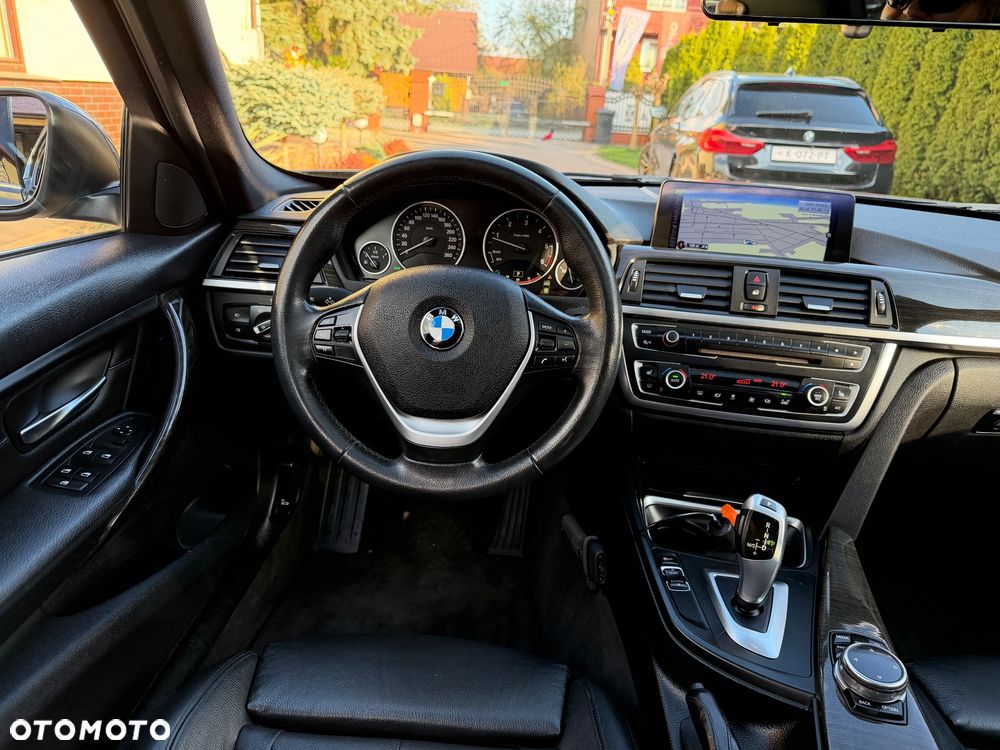 BMW Seria 3 320d Efficient Dynamic Edition Luxury Line - 23