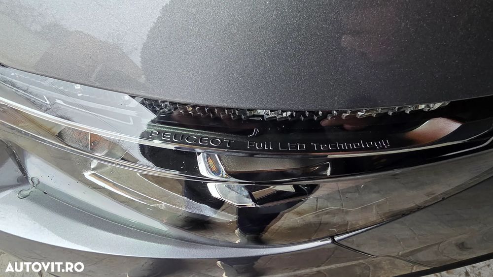 Peugeot 5008 2.0 BlueHDI s&s EAT8 GT - 36