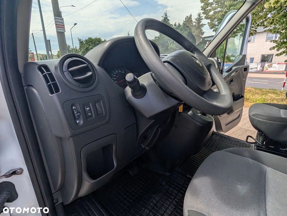 Renault Master - 24