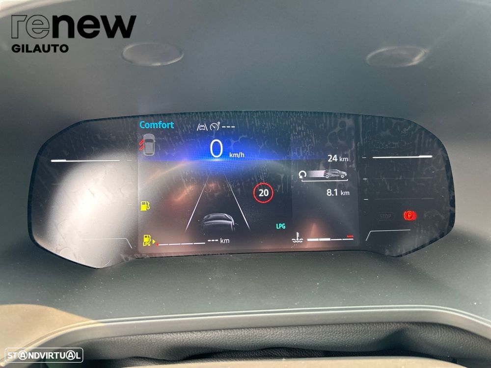 Renault Captur 1.0 TCe Techno Bi-Fuel - 11