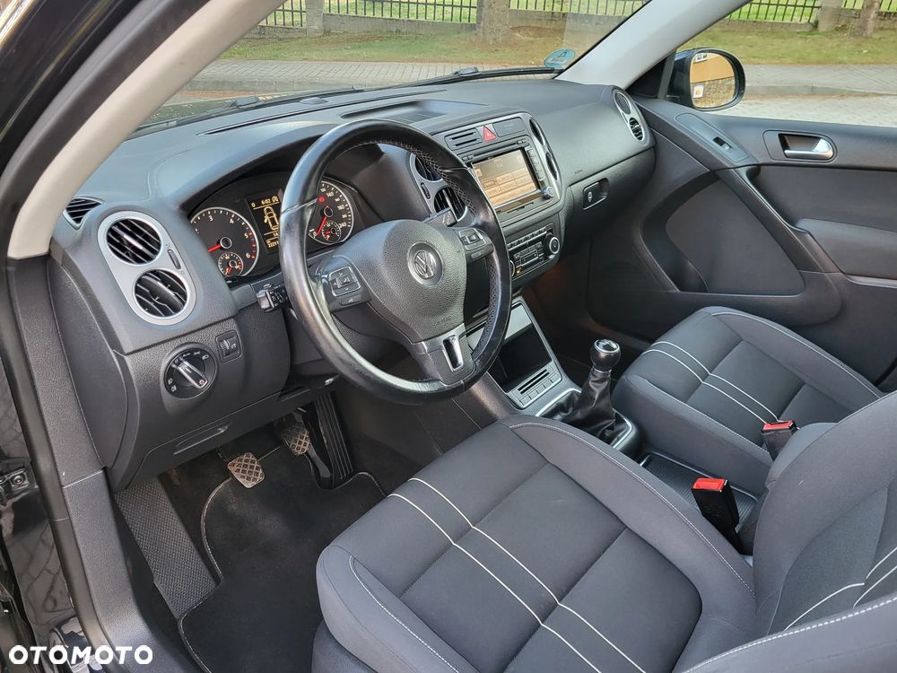 Volkswagen Tiguan - 15
