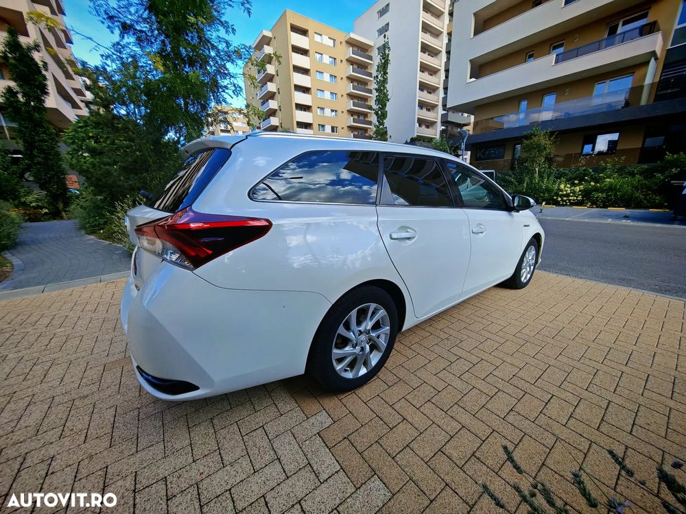 Toyota Auris - 17