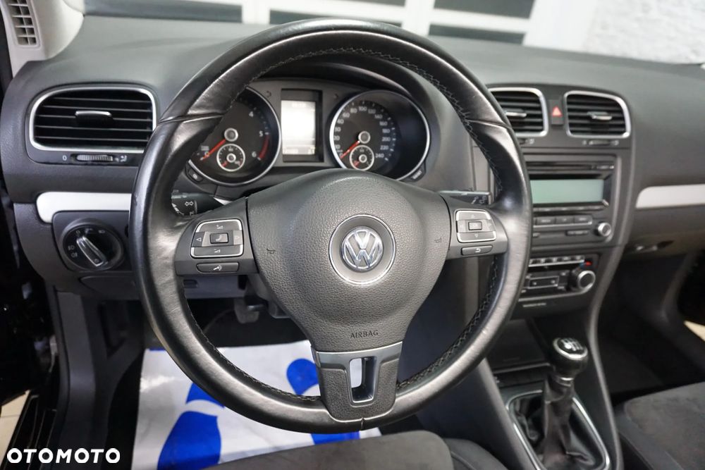 Volkswagen Golf 2.0 TDI DPF Highline - 22